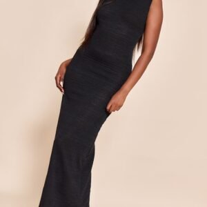 BLACK TEXTURED BOAT NECK MAXI DRESS