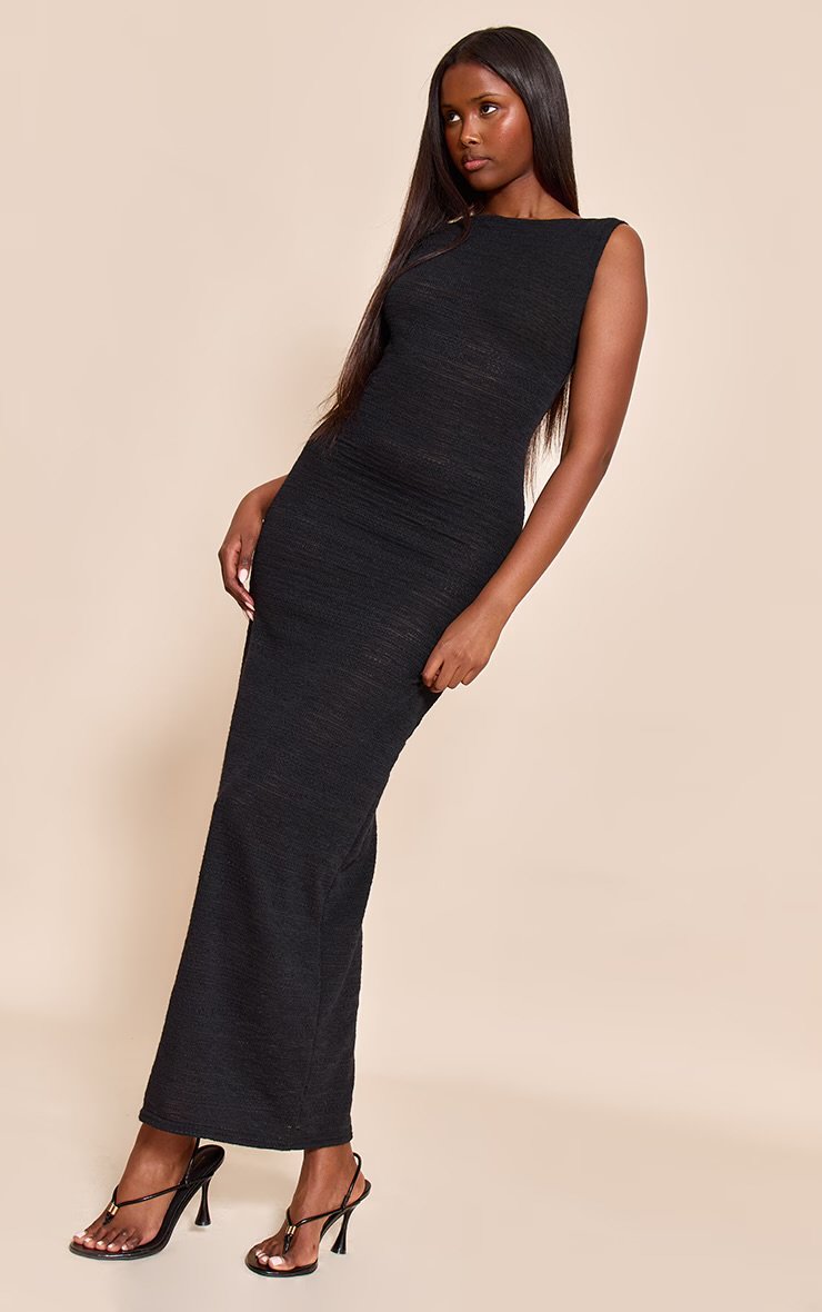BLACK TEXTURED BOAT NECK MAXI DRESS